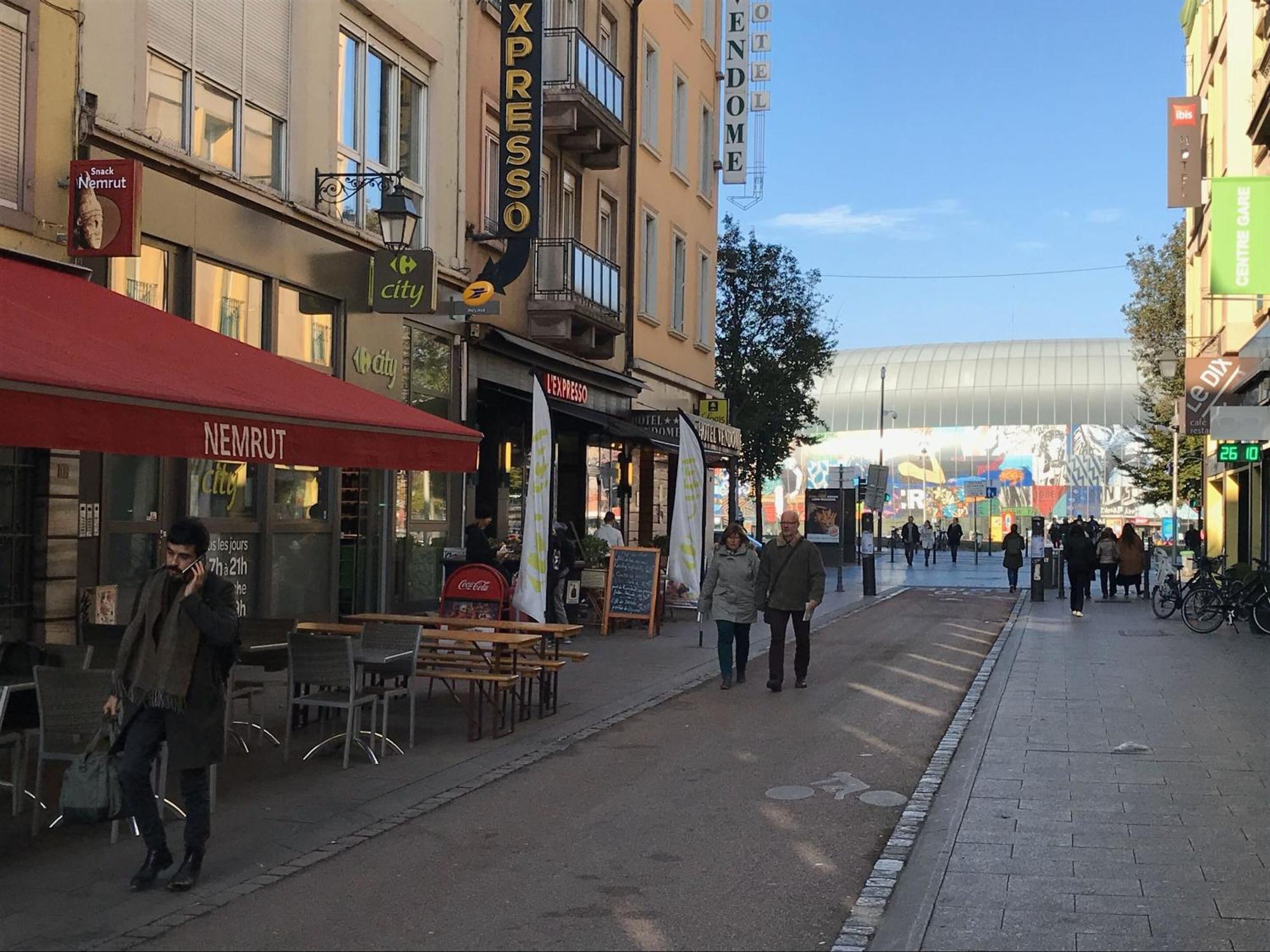La Petite Auberge De Estrasburgo Exterior foto